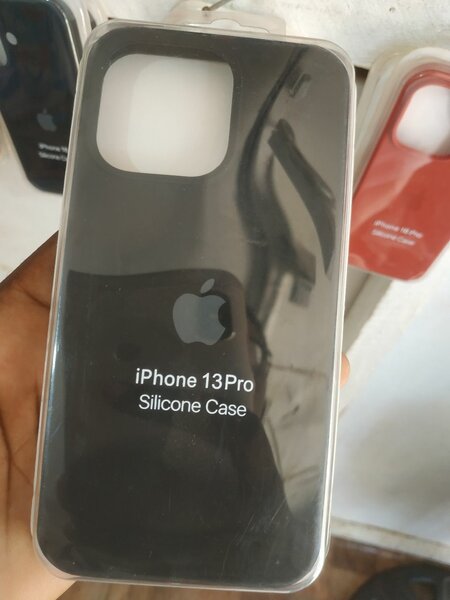 Coque Silicone iPhone 13 Pro