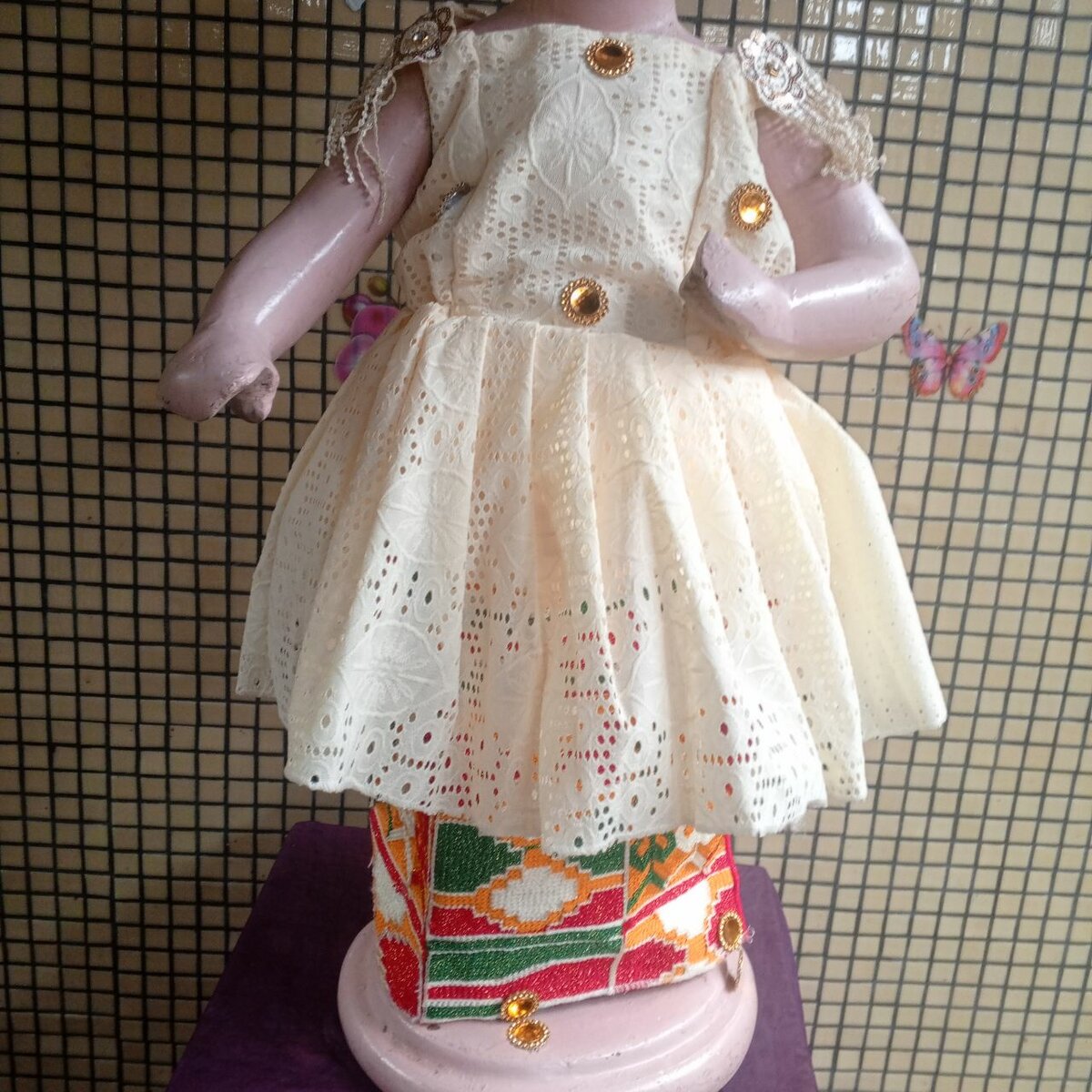 Robe en dentelle pour enfants