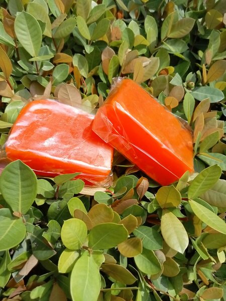 Savon Artisanal Coloré