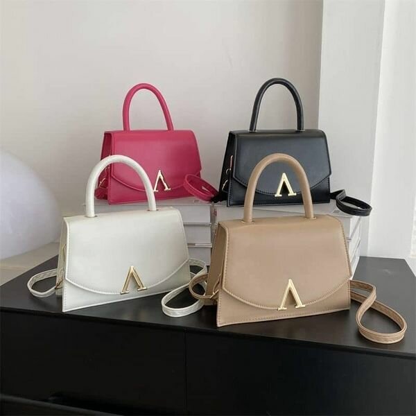Mini handbags 