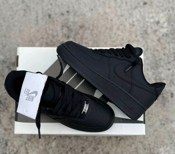 Baskets noires Nike Air