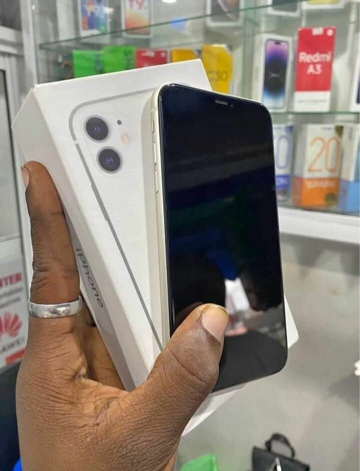 iPhone 11 Blanc 64 Go
