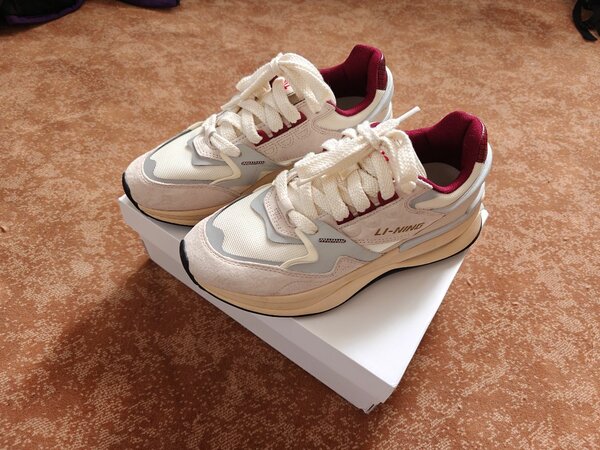 Оригинальные Li-ning кроссовки