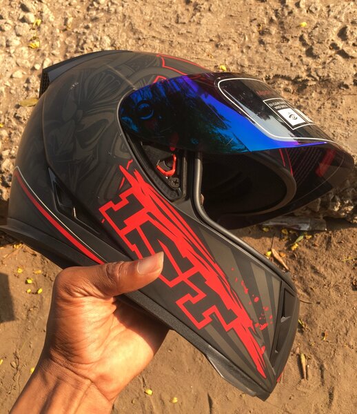 Istorm motor bike helmet