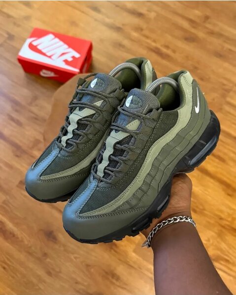 Baskets Air Max 95 Vert Kaki