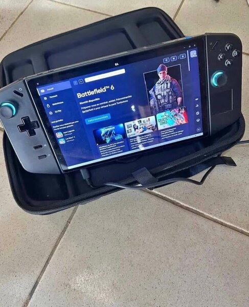Console portable gaming Lenovo
