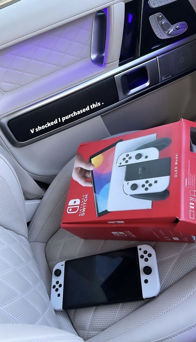 Nintendo Switch OLED neuf avec accessoires