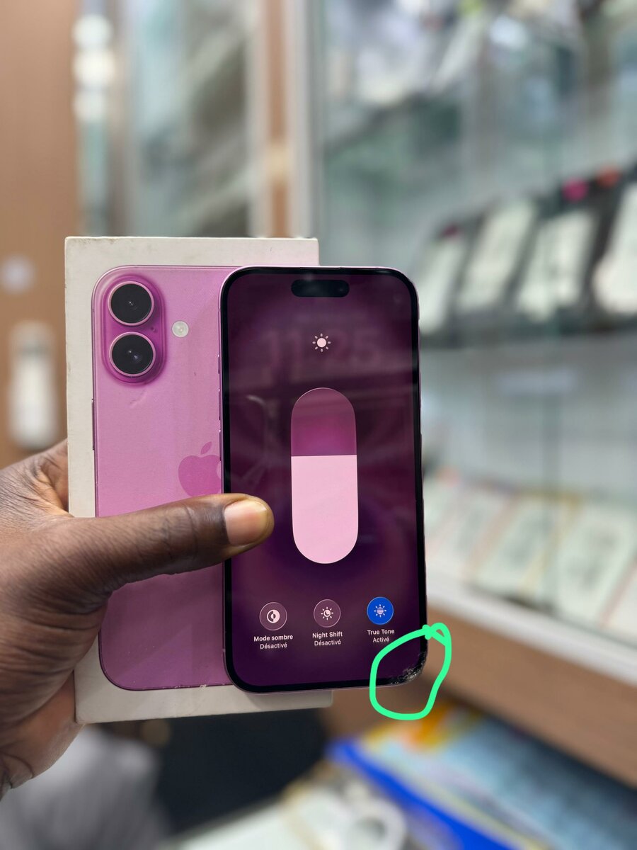 iPhone 16 simple 128Go  Écran