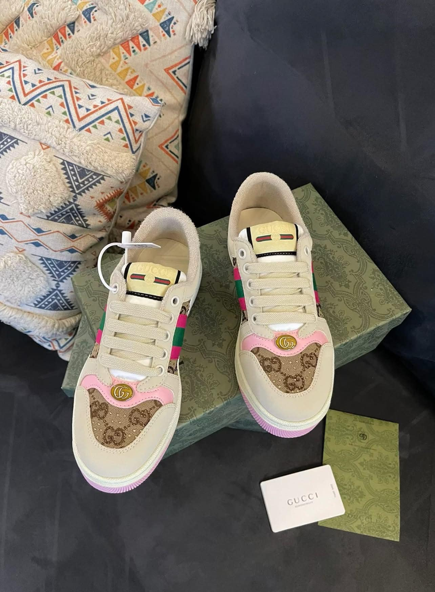 women's sneakers