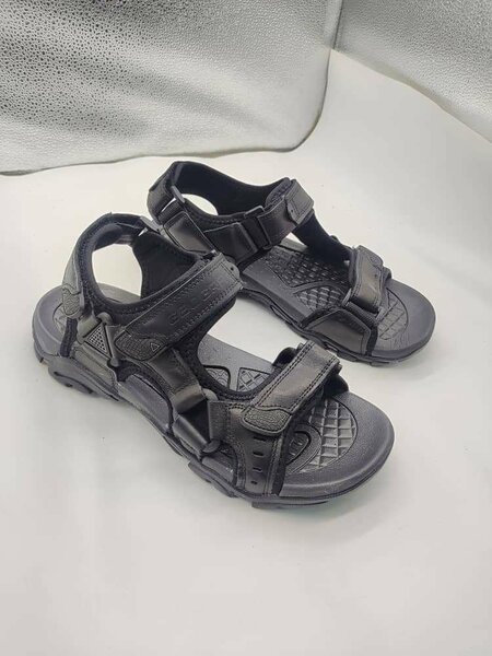 Sandales de randonnée résistantes