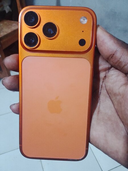 Apple iPhone  orange reconditionné