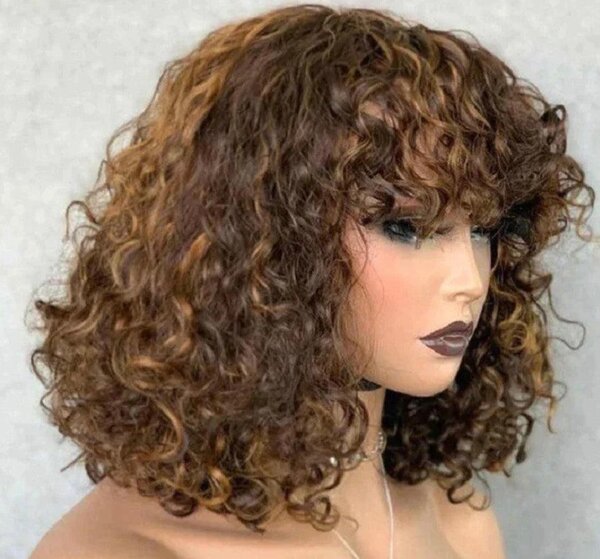 Perruque frange ondulée