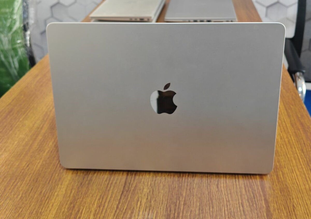 Apple MacBook Air Laptop