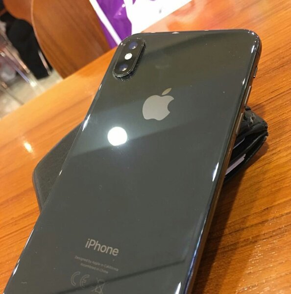 iPhone X