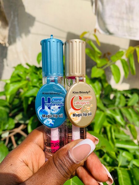 Gloss à lèvres avec miroir