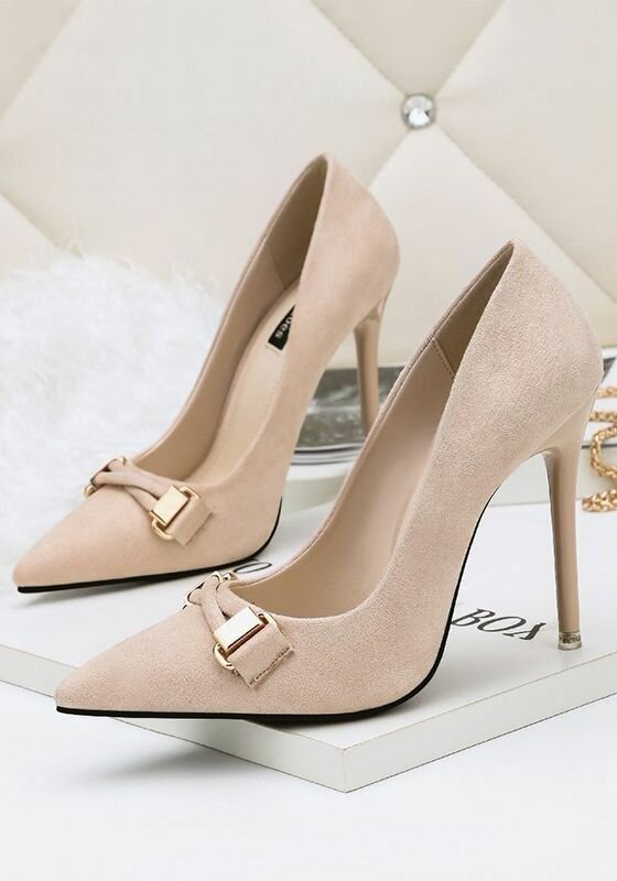Ladies heel