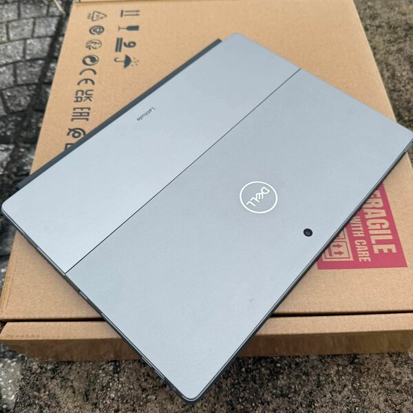 Dell 7200 2-en-1 détachable