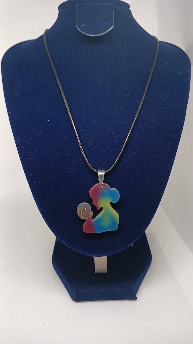 Bebe en Mama necklace