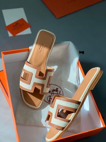 Sandales élégantes en cuir pour femmes