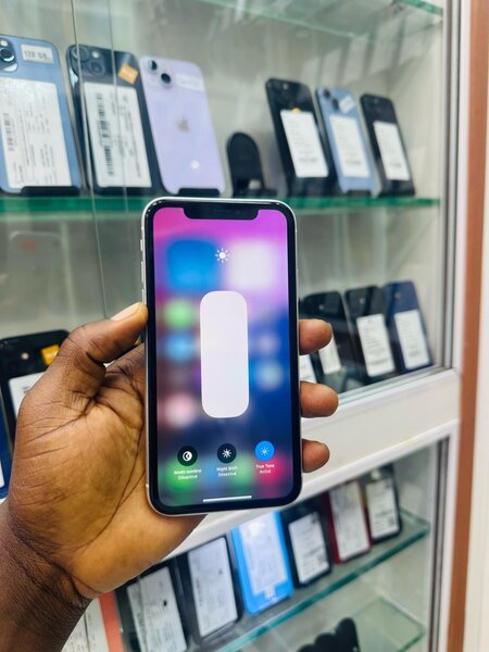 iPhone XR 64GB Blanc