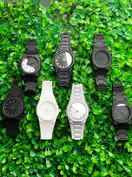 Montres élégantes unisexes