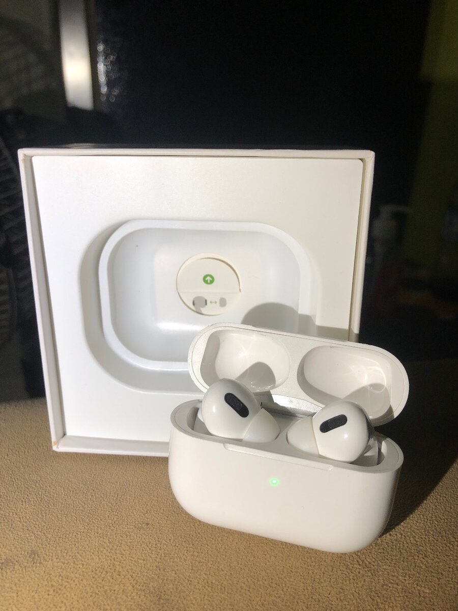 Apple AirPods Pro4