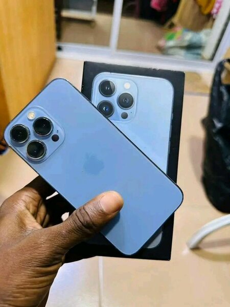 iPhone 13 Pro Max 128 Go Bleu