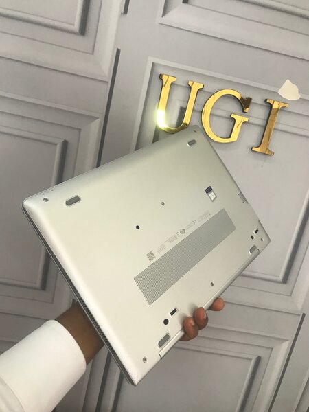 Hp Elitebook 840 G6 core i5 Touch screen