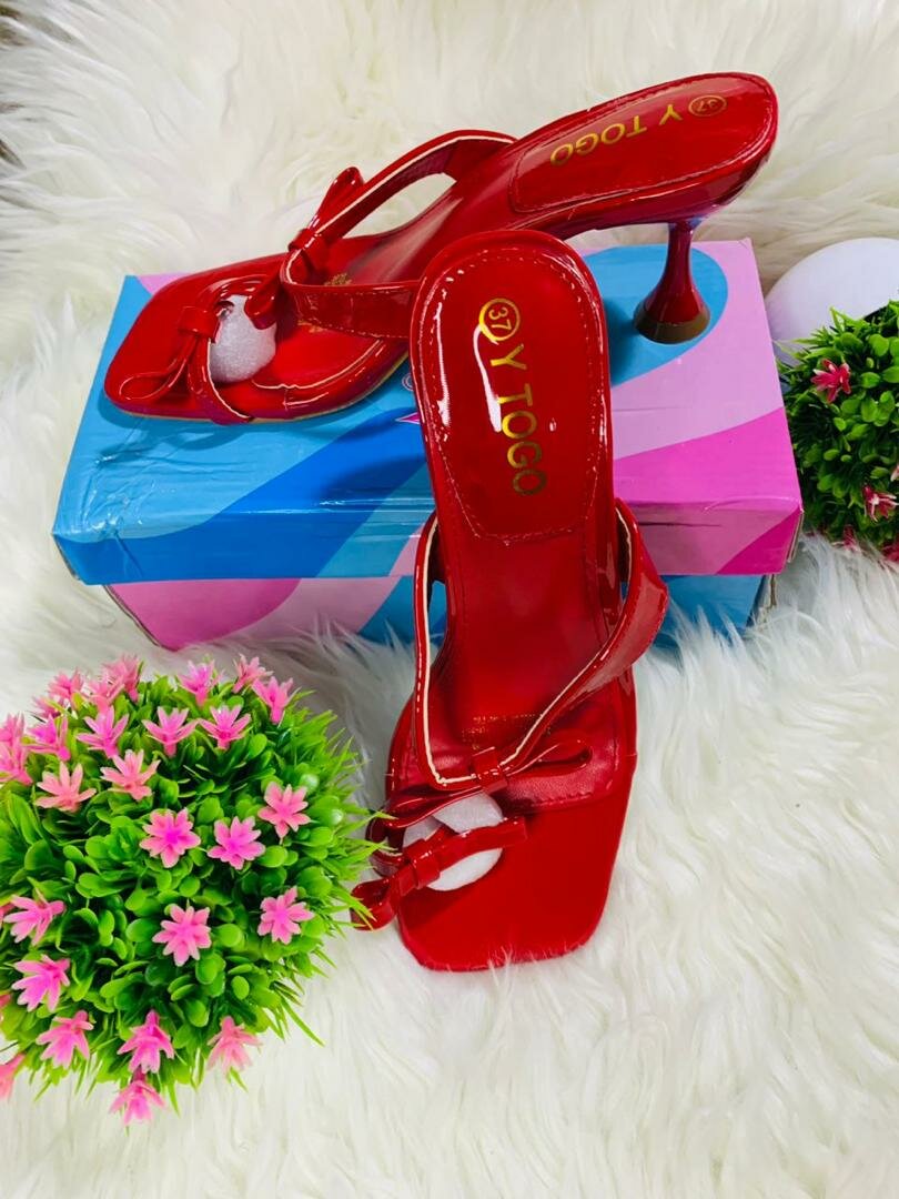 Sandales à talons élégantes