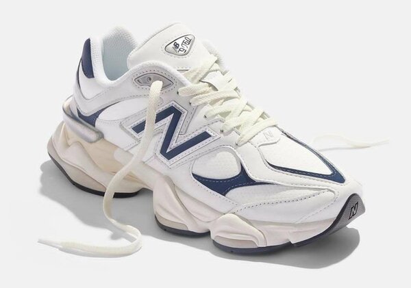 Chaussures de sport blanches