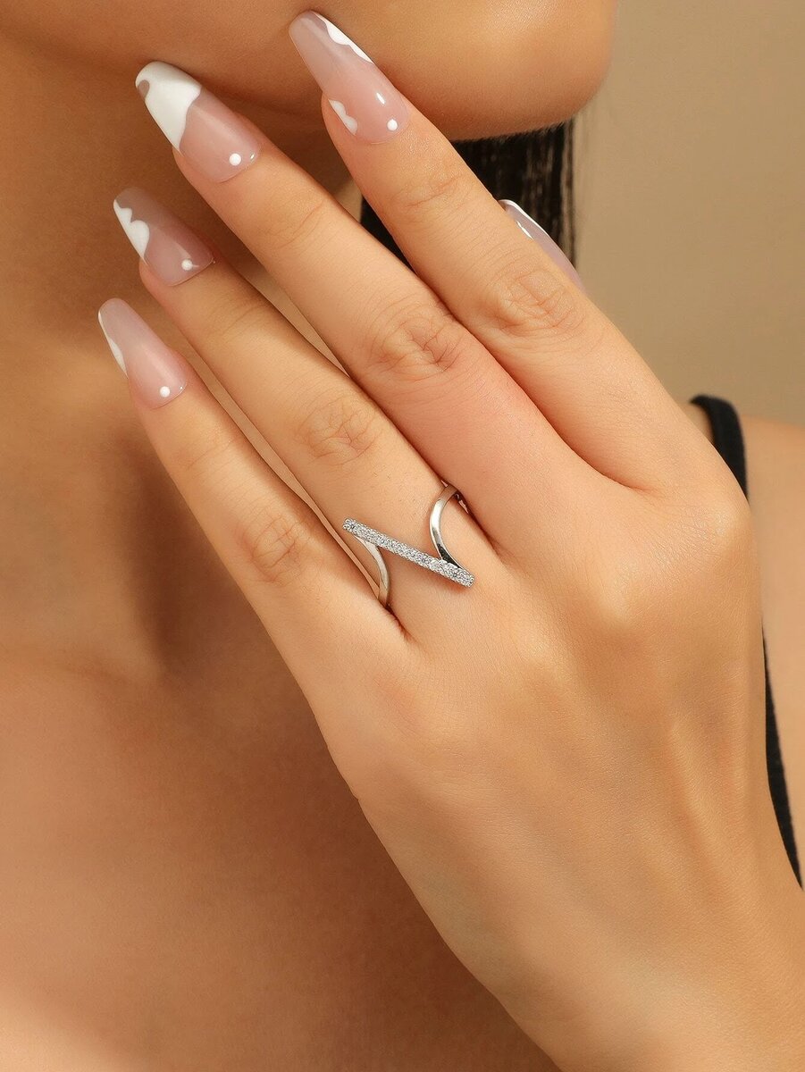 Earring, bracelet and ring