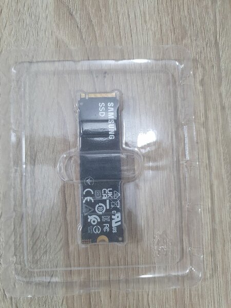 Samsung SSD NVMe M.2 512GB