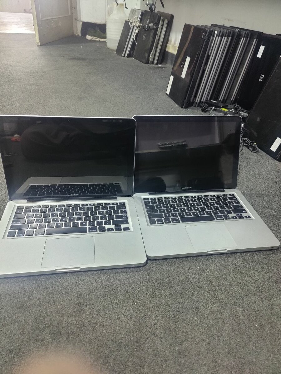 Apple MacBook 2010.2011.2010