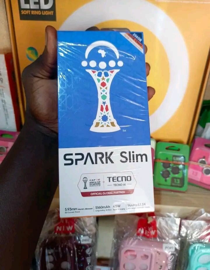 Tecno Spark Slim Smartphone