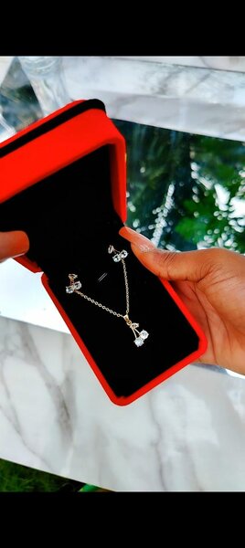 Coffret Bijoux Pendentif Éclatant