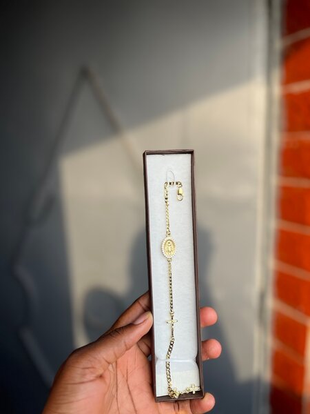 Bracelet religieux doré