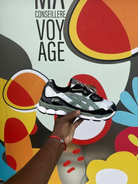 Chaussures de course ASICS