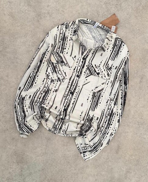 Chemise à motifs unique