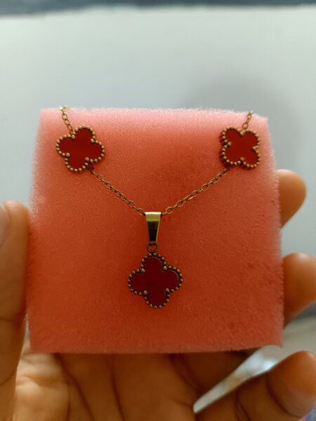 Collier et Boucles Trèfle