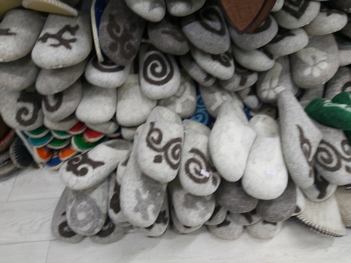 Жундон жасалган тапочка