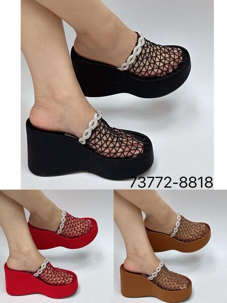 Sabots compensés élégants