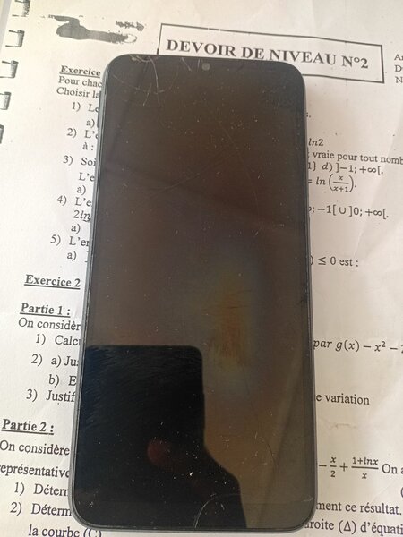 Smartphone Android noir élégant