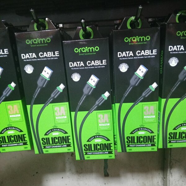 Type C , iphone and normal cables