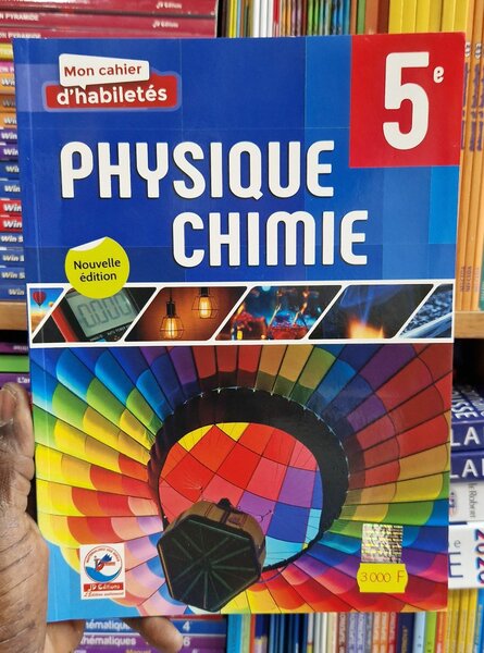 Cahier Physique Chimie 5e