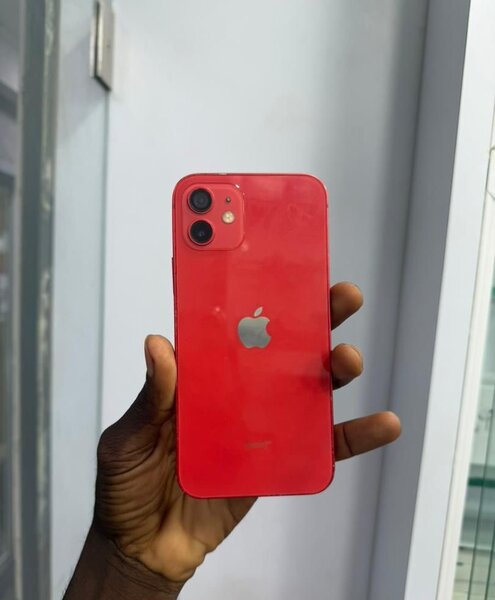 iPhone 12 simple 64Go sans ID