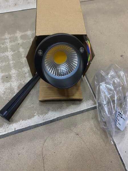 Spot LED extérieur 3000K