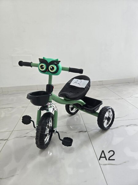 Tricycle enfant ludique