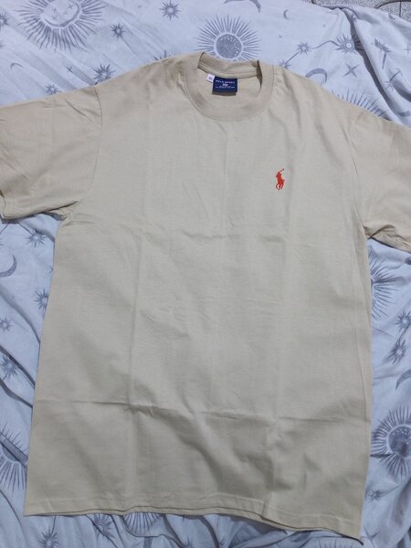 T-shirt beige classique homme