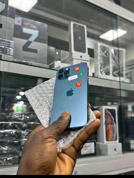 iPhone Pro Moderne & Puissant