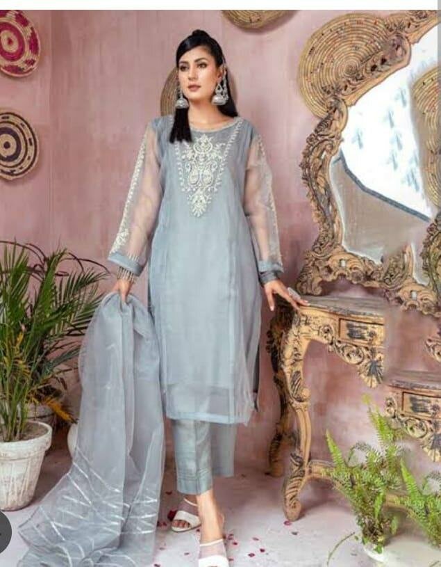 3 piece suit lawn